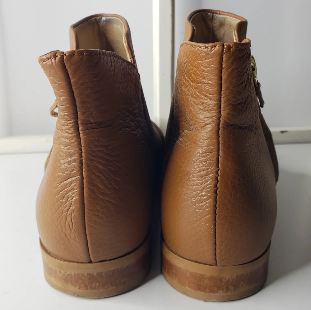 Pebbled Leather Ankle Neutral Minimalist Fall Galleries Lafayette Paris Portugal